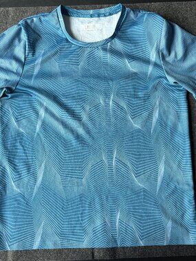 Dude Perfect Performance Activewear Shirt Men's Large Blue